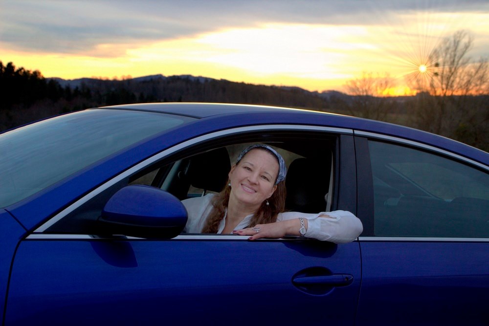 Warum du beim Autofahren nicht singen solltest